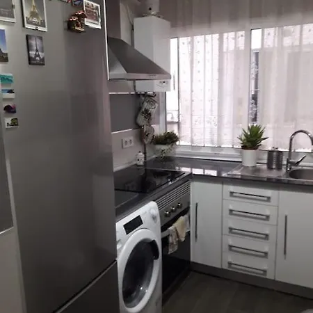 Apartment Piso Reformado 3